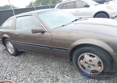 1985 Nissan 300Zx 2+2 из США, поврежденный, VIN JN1HZ16SXFX057803